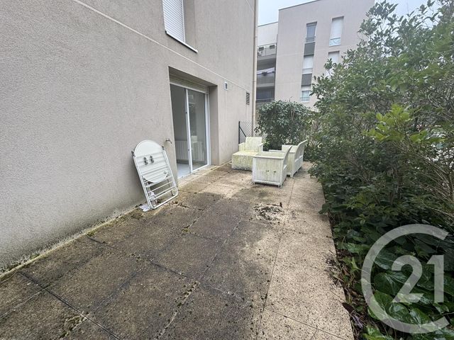 Appartement F1 à louer ST FONS